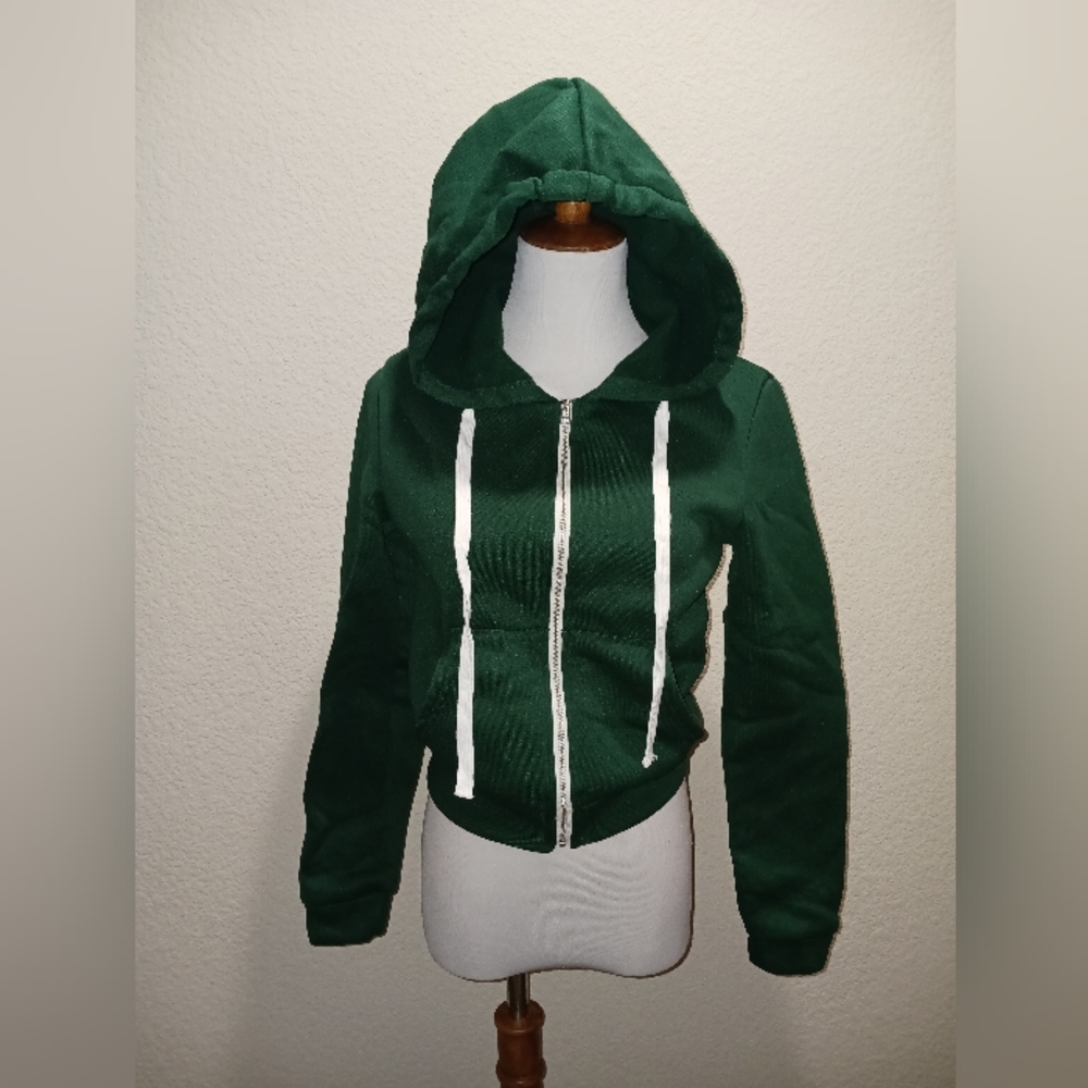 Cute green zip up sweater hoodie